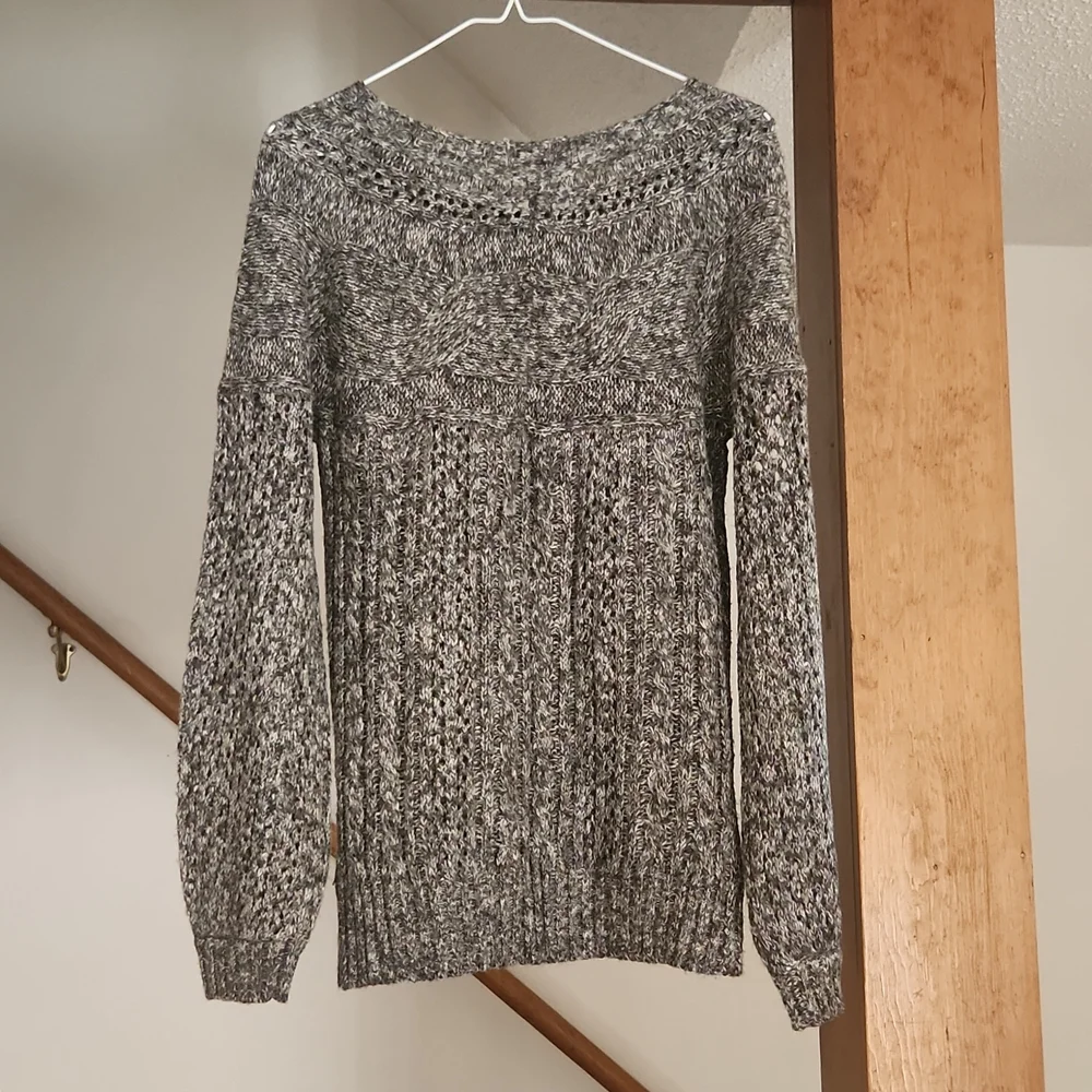 Sweater - Picture 2 of 3
